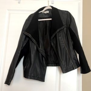 💥$5 FLASH SALE 💥
 Faux leather jean jacket